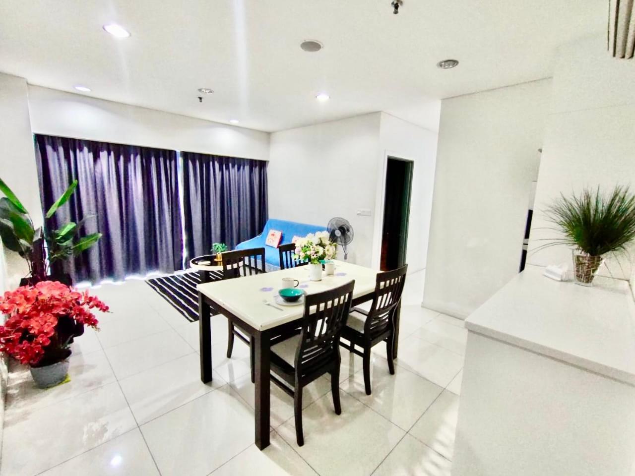 Klcc One Bedroom Apt & Studio กัวลาลัมเปอร์ ภายนอก รูปภาพ